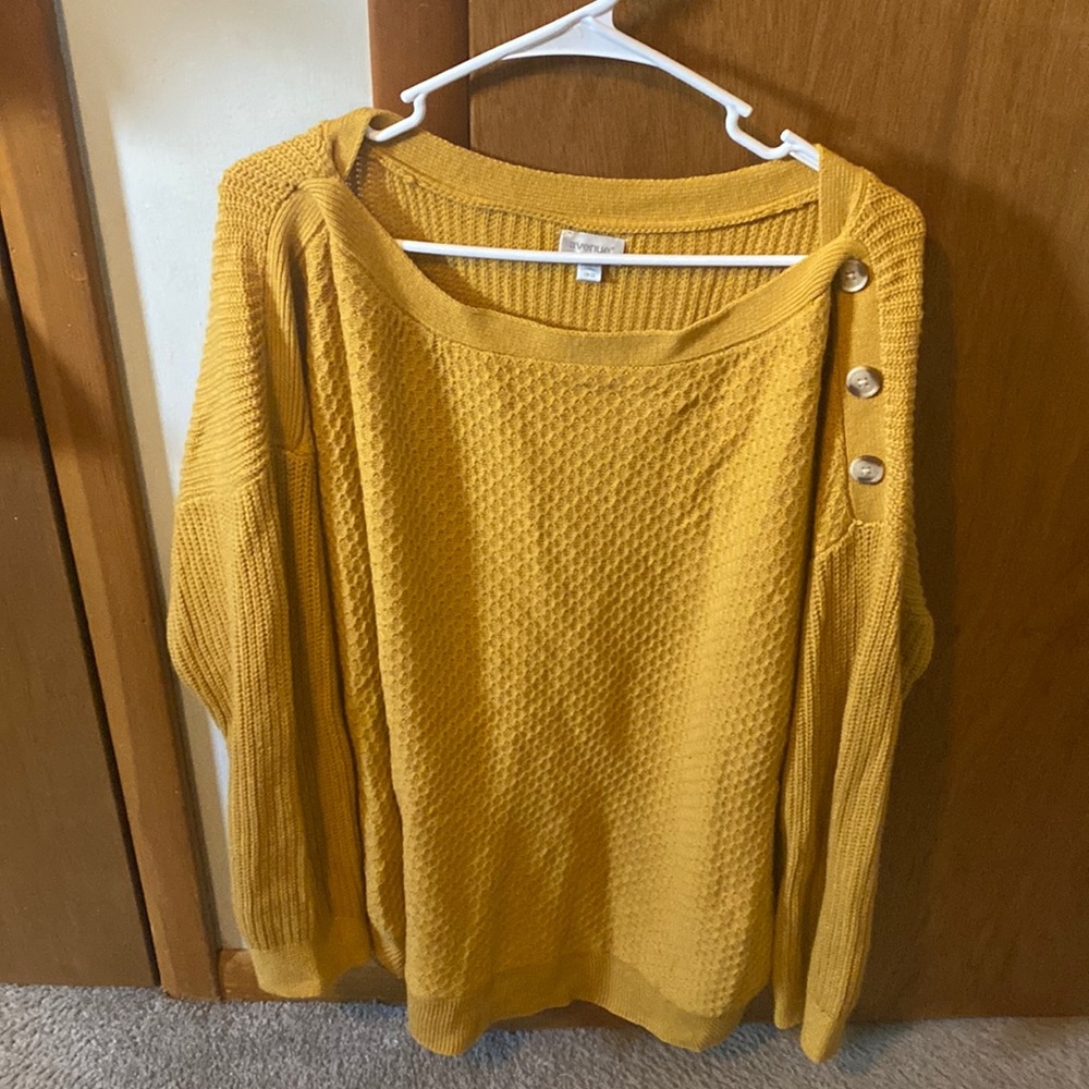 Oversized mustard sweater with buttons